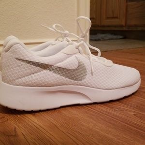 Womens nikes